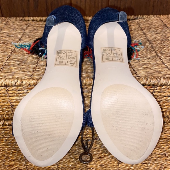 ALDO Back Zip Franssie Beaded Denim Fringe- 4.5” Stiletto Heels-Women’s size 7 - Picture 10 of 12